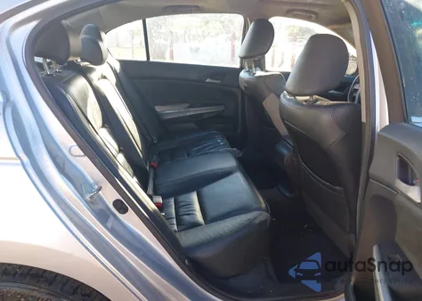 2010 Honda Accord 2.4 Ex-L from USA, damaged, VIN 1HGCP2F80AA133811